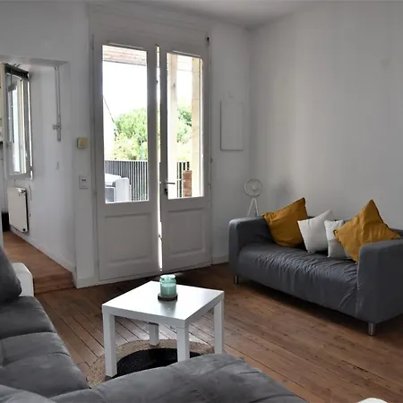 Petit Cocon A Avec Terrasse *