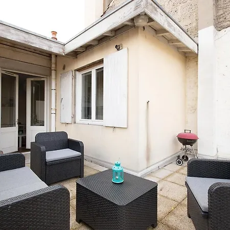 Pensionat Petit Cocon A Avec Terrasse